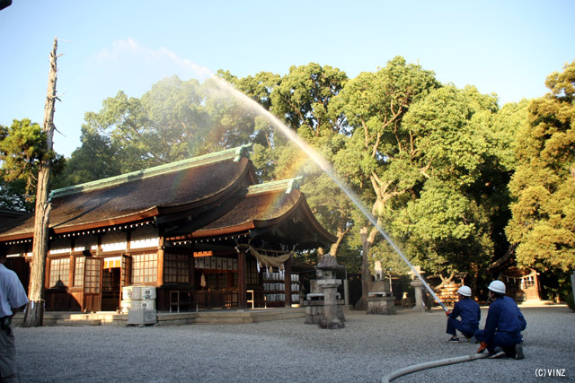 2009年9月20日 愛知 知立神社 秋葉まつり 手筒花火　準備　「知立神社　拝殿」